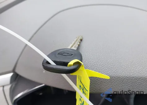 2012 Chevrolet Traverse Ls z USA, uszkodzony, nr VIN 1GNKREED6CJ302471